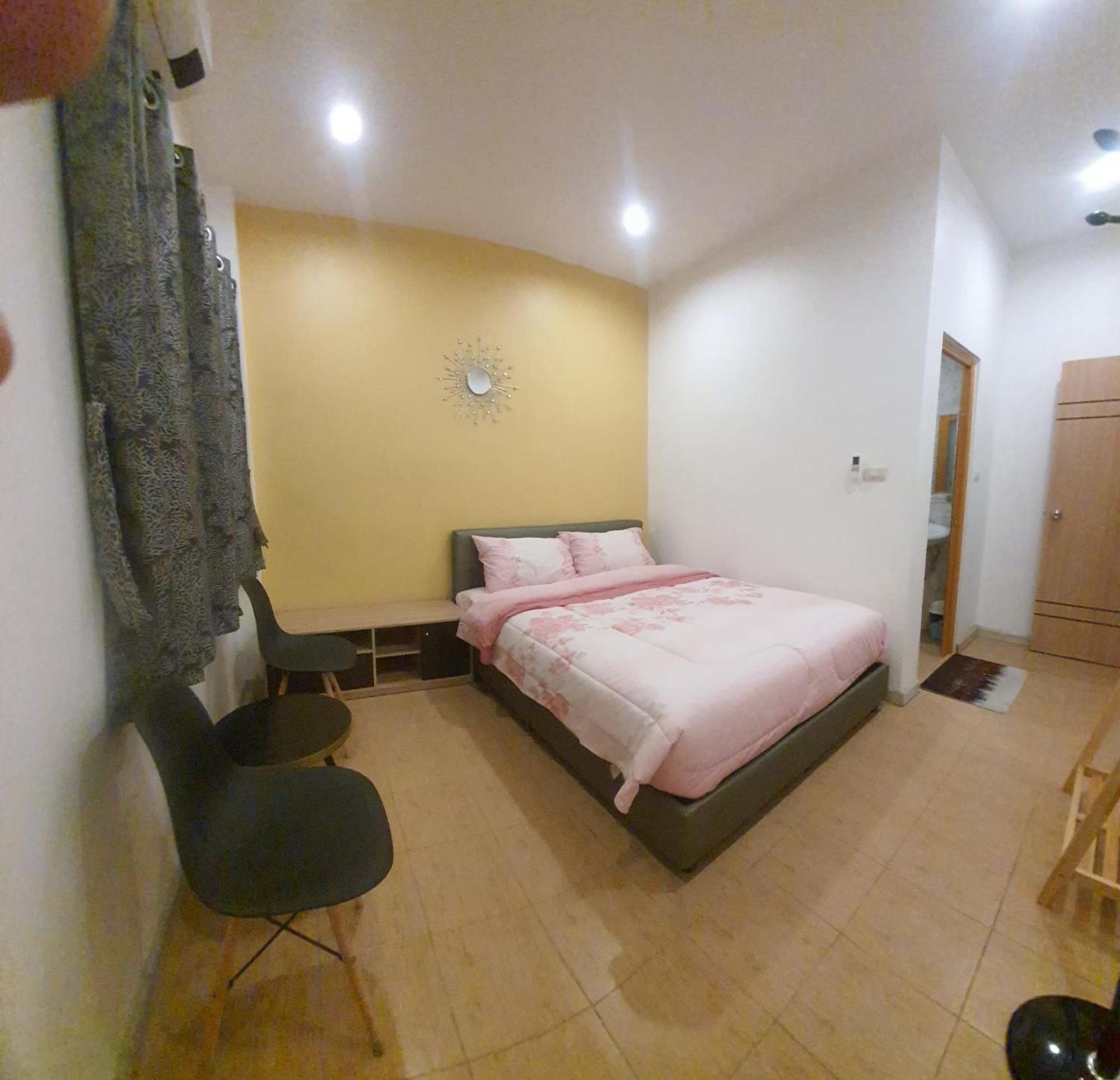 Merit Courtyard Suvarnaphumi House 曼谷 外观 照片