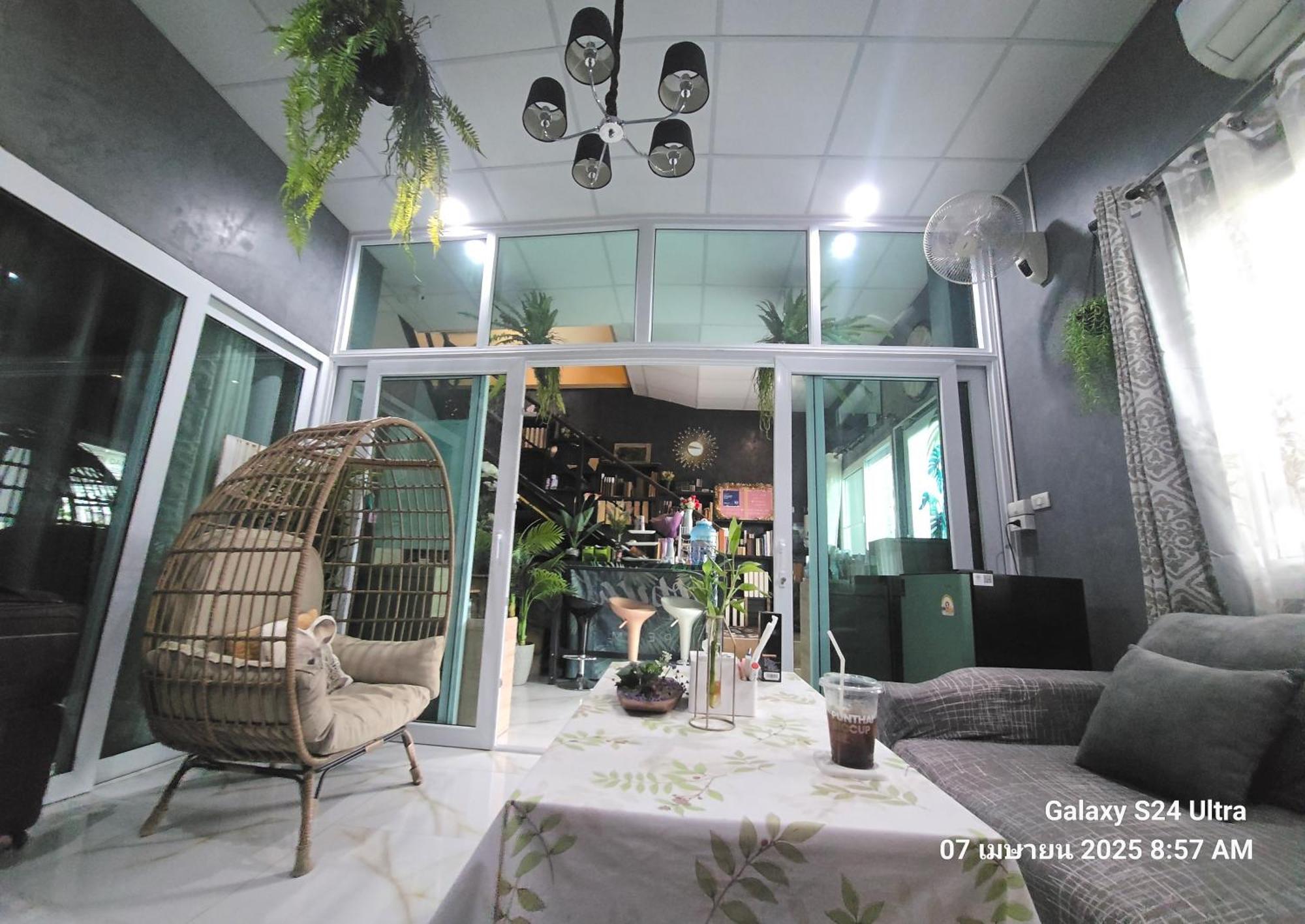 Merit Courtyard Suvarnaphumi House 曼谷 外观 照片